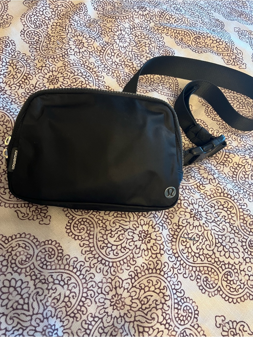 lululemon athletica Black Crossbody Belt Bag